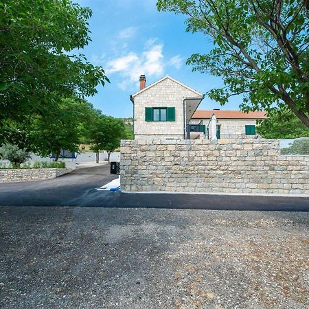 Stone Villa Didovi Snovi With Heated Pool Lisane Ostrovicke Exterior photo