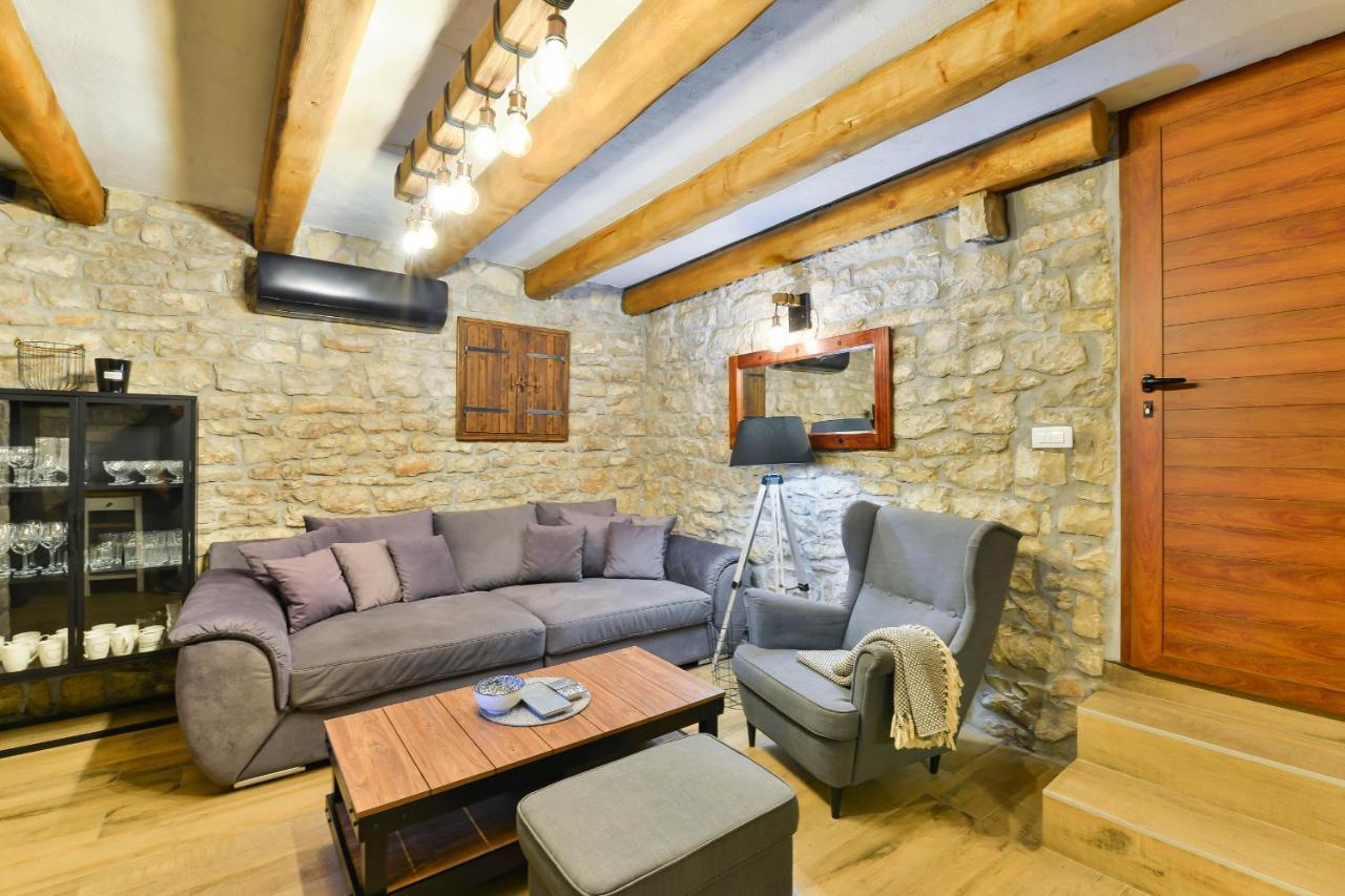 Stone Villa Didovi Snovi With Heated Pool Lisane Ostrovicke Exterior photo